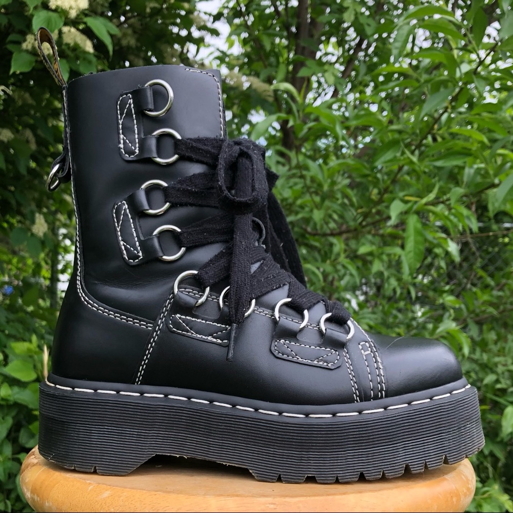 Dr. Martens Jadon XL